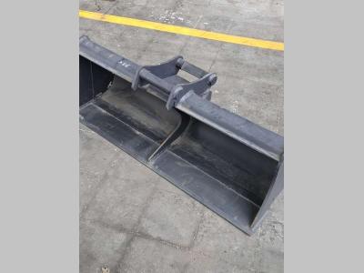 Benna pulizia fossi in vendita da C.A. E P. Ghetti Spa