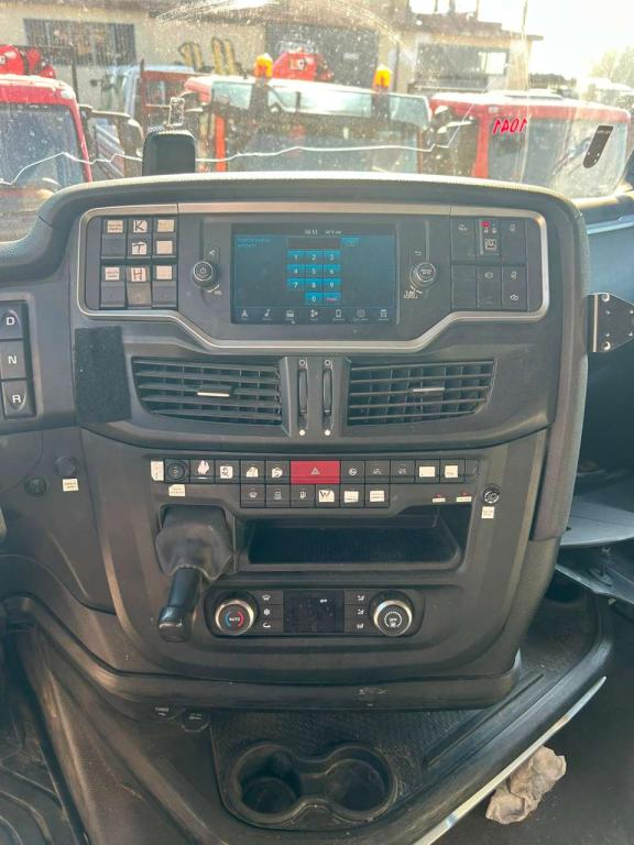 Iveco X-WAY 570 Foto 29