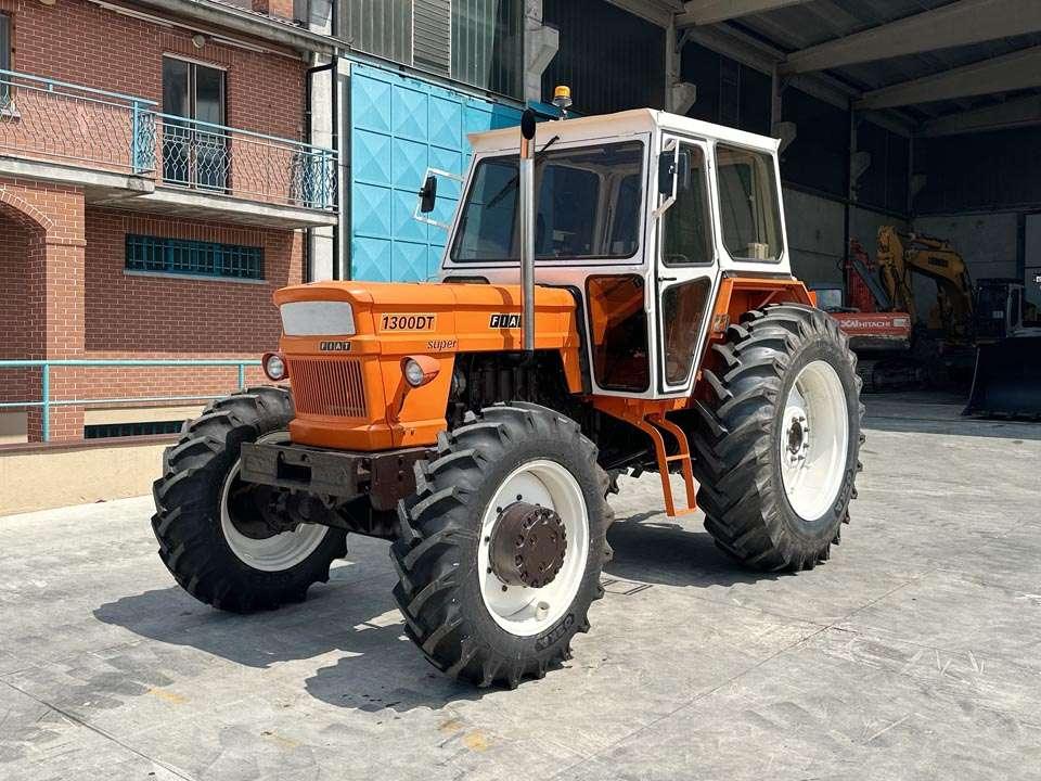 Fiat 1300 DT Foto 1