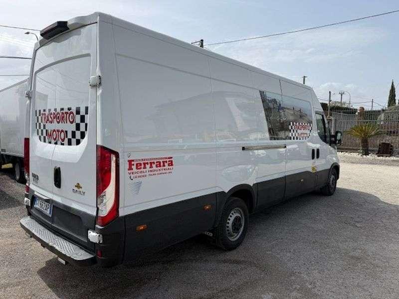 Iveco daily Foto 3