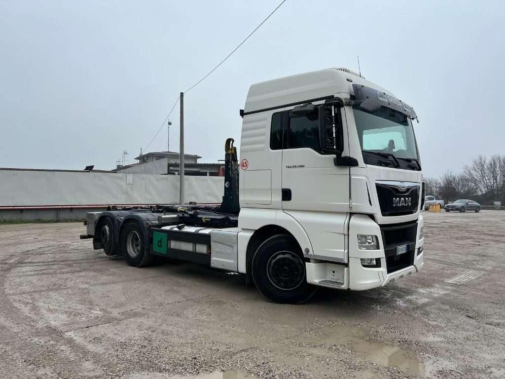 Man TGX 26.500 USATO SCARRABILE 6X2 Foto 7