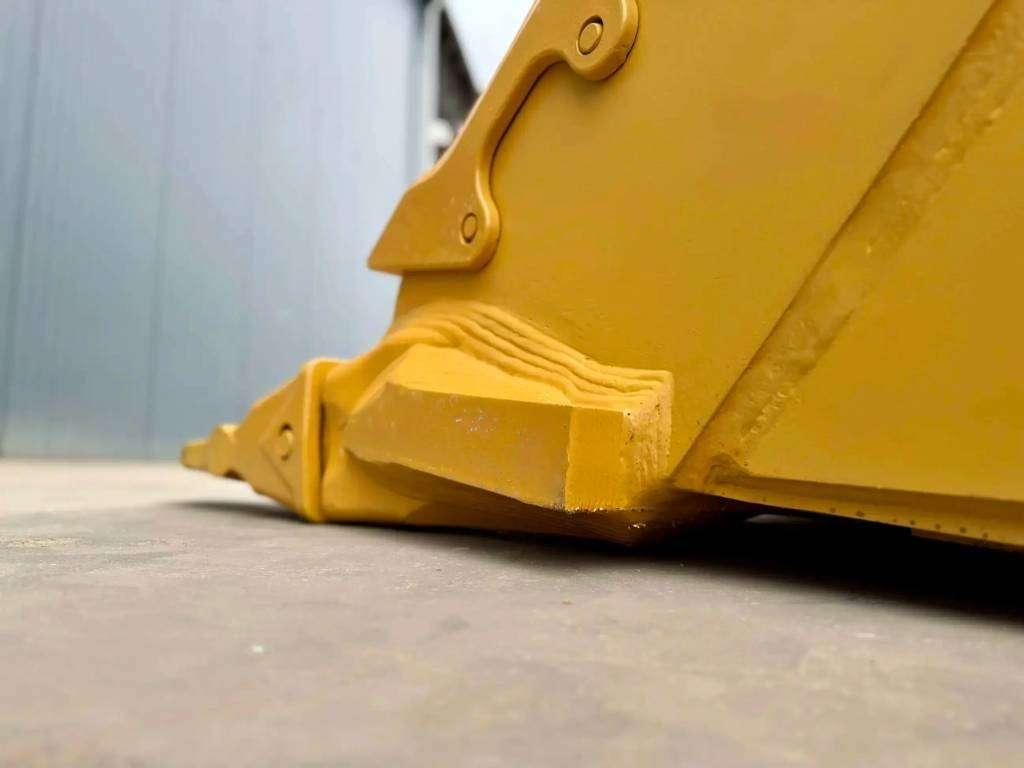 Caterpillar 352 - TB - Rock Bucket Foto 14