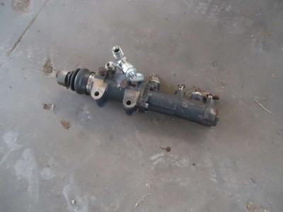 Pompa freno per Venieri 12.23 in vendita da OLM 90 Srl