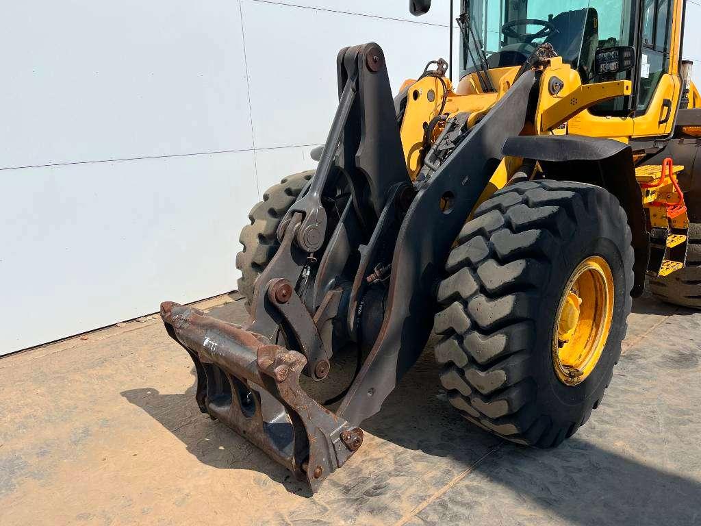 Volvo L90H - 3th Function + Quick Coupler Foto 15