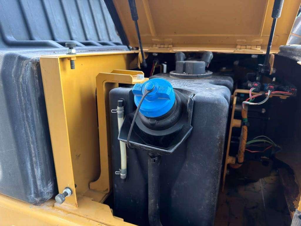 Caterpillar 330 07B Foto 17