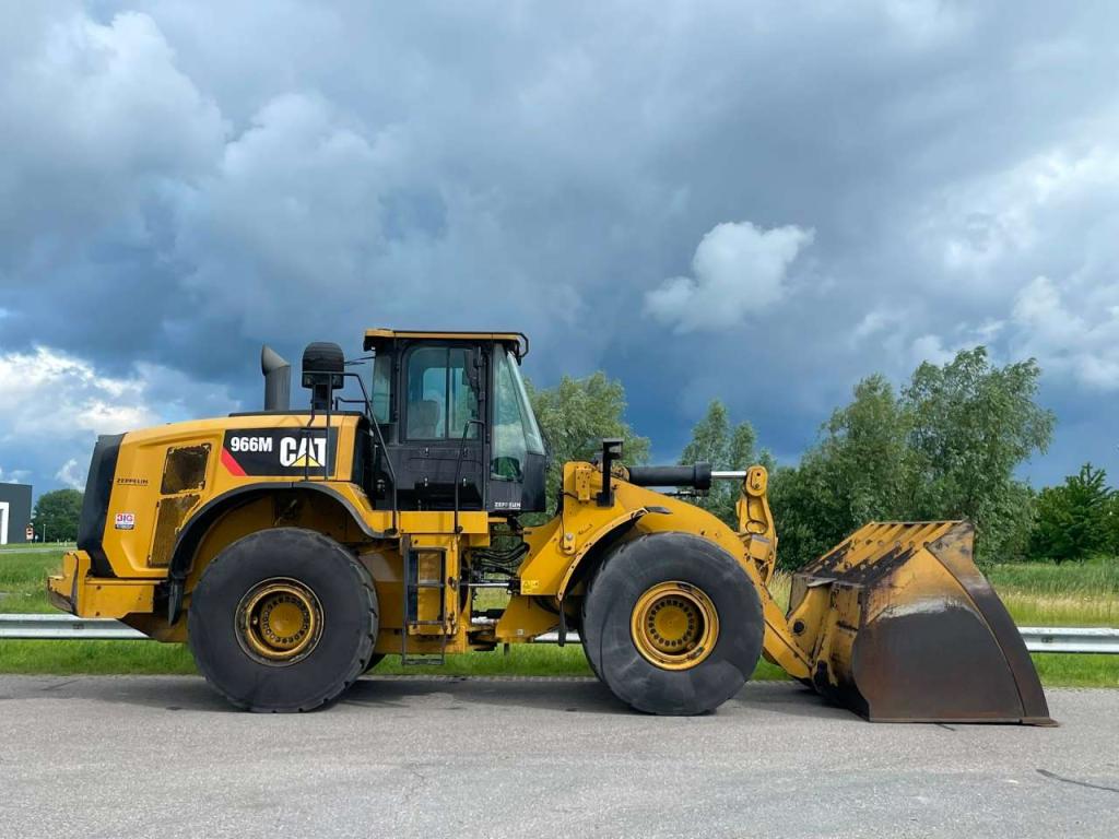Caterpillar 966M Foto 6