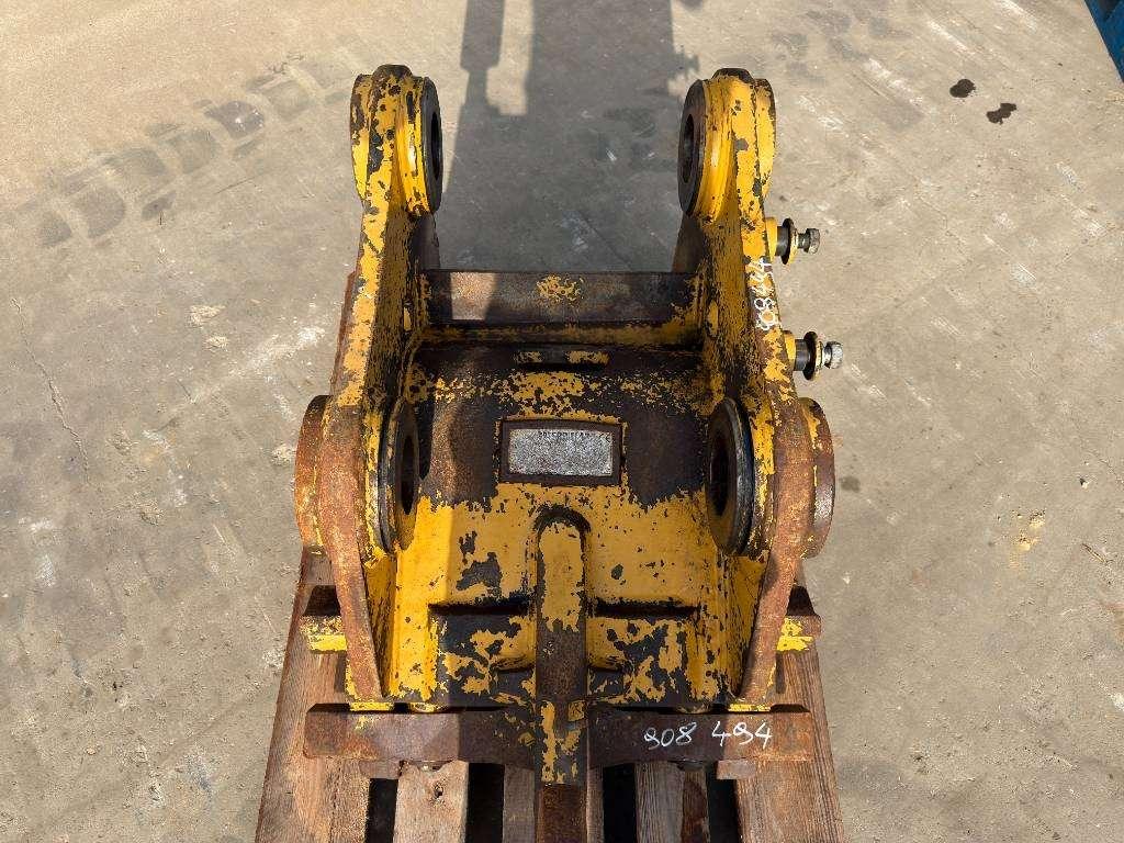 Verachtert CW45S - 325D / 329D / 329E / 329F / 330F Foto 16