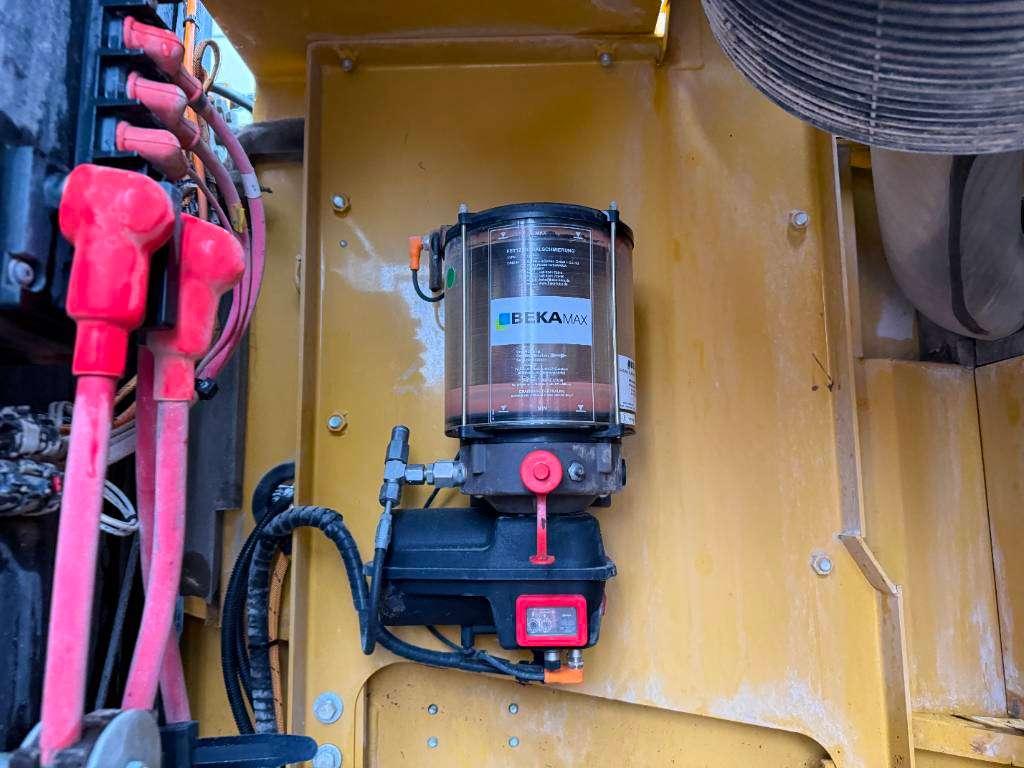 Caterpillar 337FLN - German / OilQuick / Rear + Side Camera Foto 25