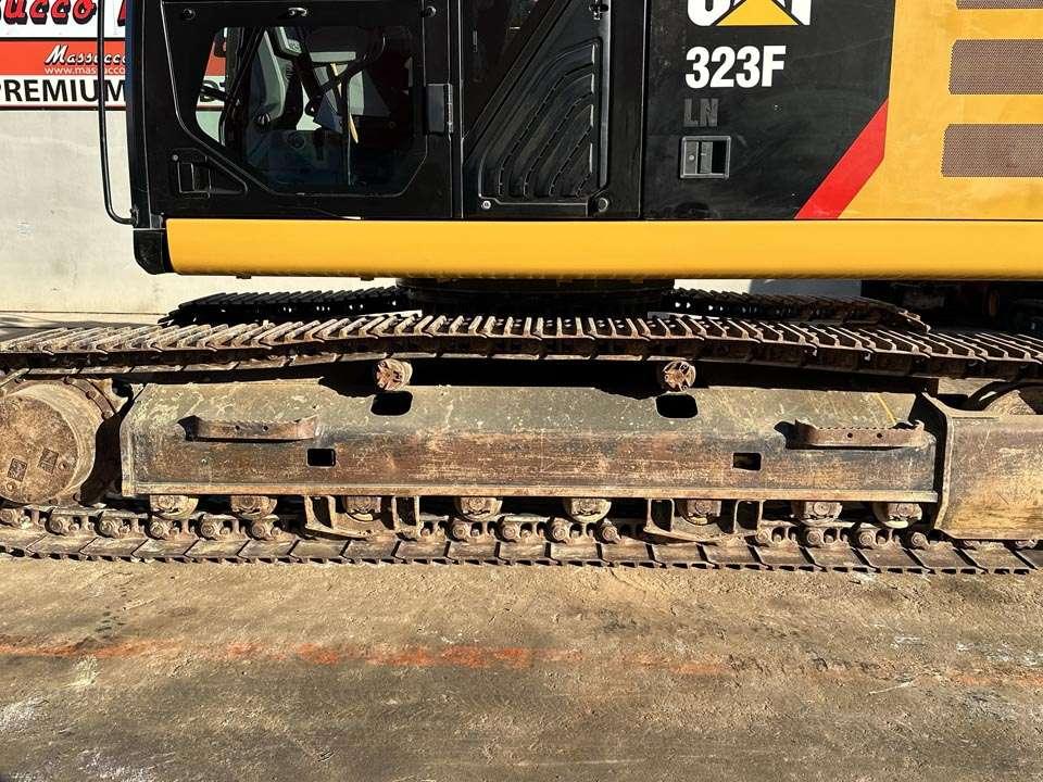 Caterpillar 323FLN Foto 4