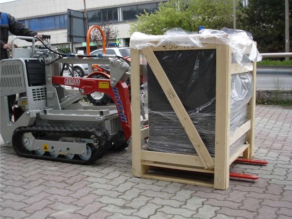 Rotair R70 PLUS CON BRACCIO MULTIFUNZIONE E FORCHE PALLET - MULETTO Foto 20