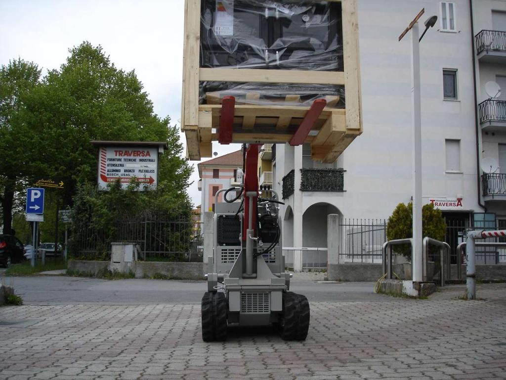Rotair R70 PLUS CON BRACCIO MULTIFUNZIONE E FORCHE PALLET - MULETTO Foto 3