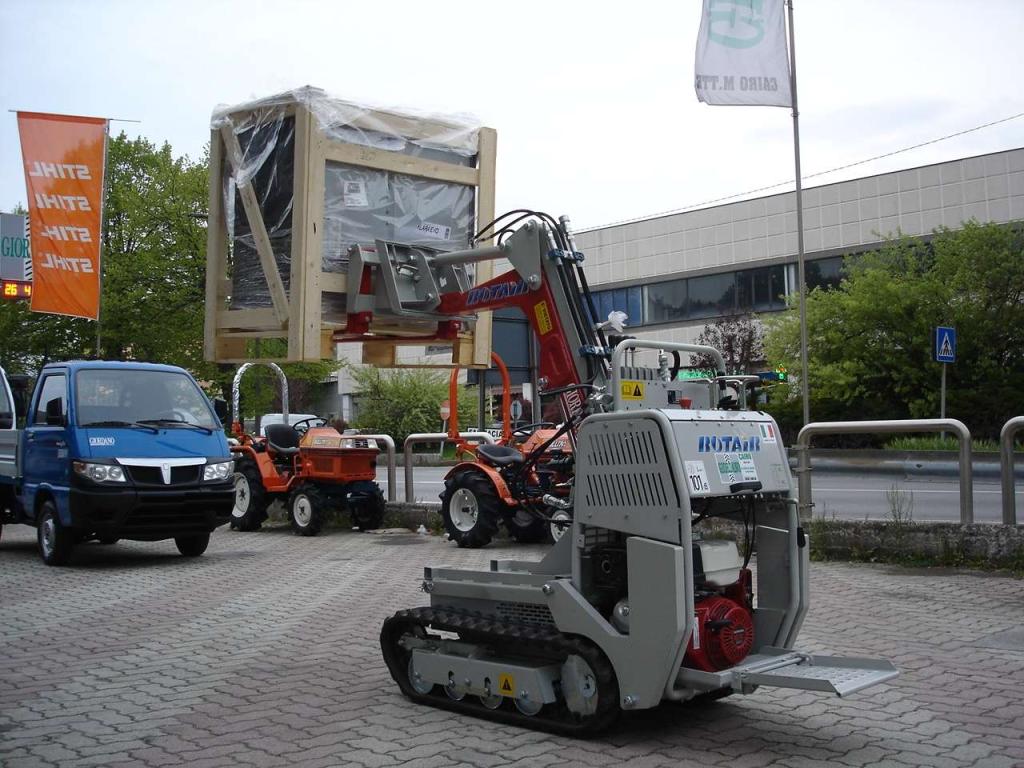 Rotair R70 PLUS CON BRACCIO MULTIFUNZIONE E FORCHE PALLET - MULETTO Foto 5