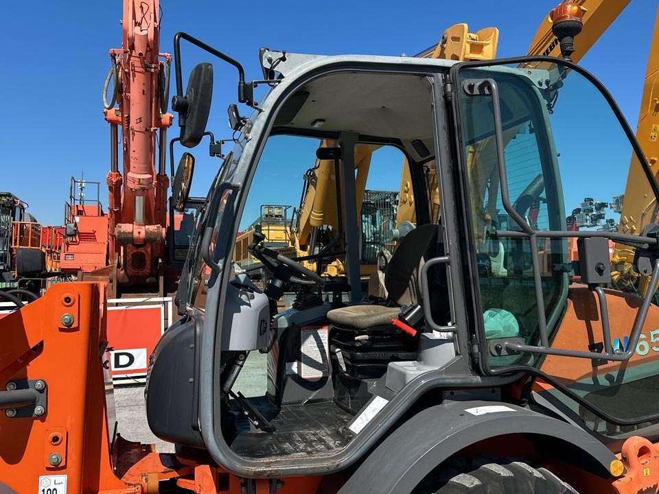 Hitachi ZW65 Foto 12