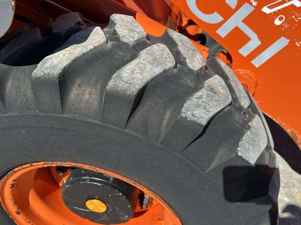 Hitachi ZW65 Foto 7