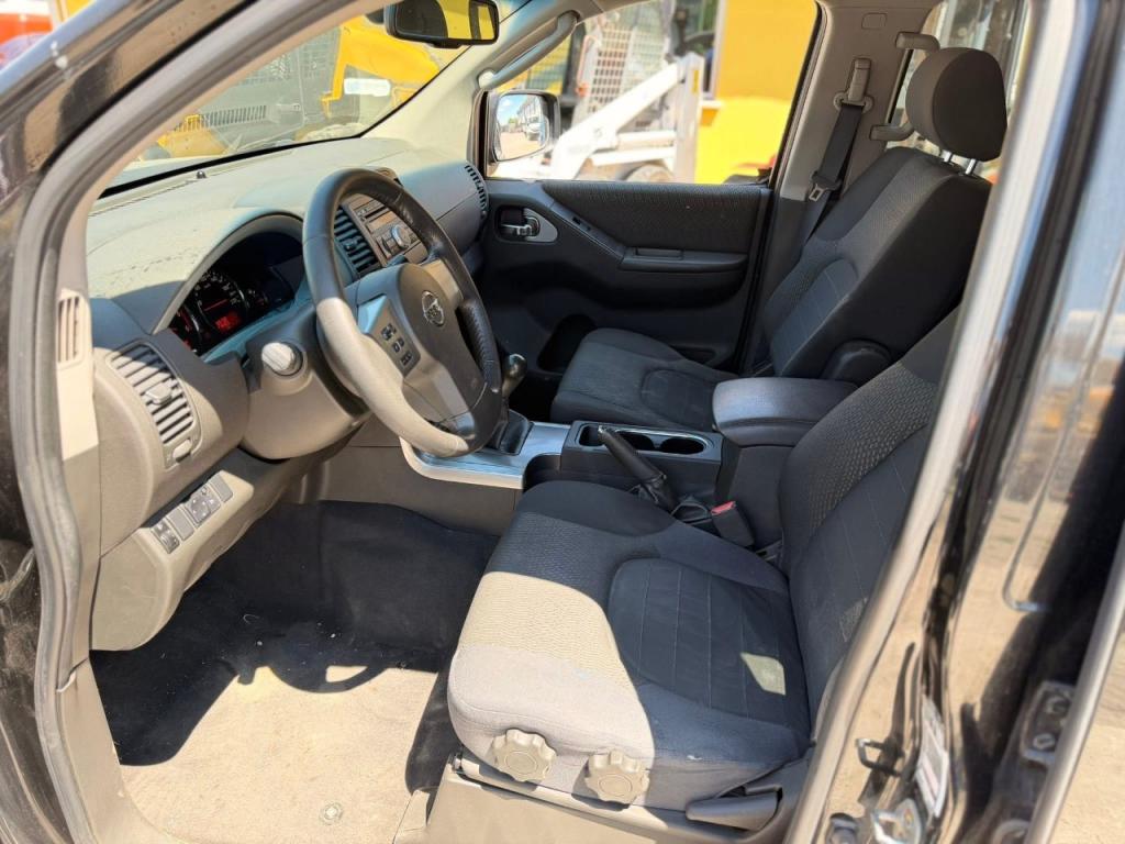 Nissan Pathfinder Foto 4