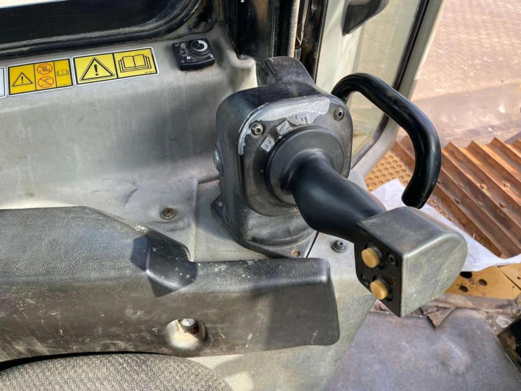 Caterpillar D6TLGP Foto 24