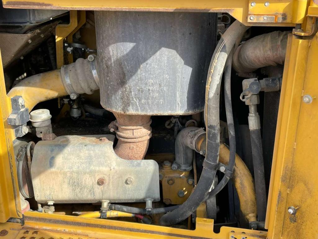 Caterpillar D6TLGP Foto 26