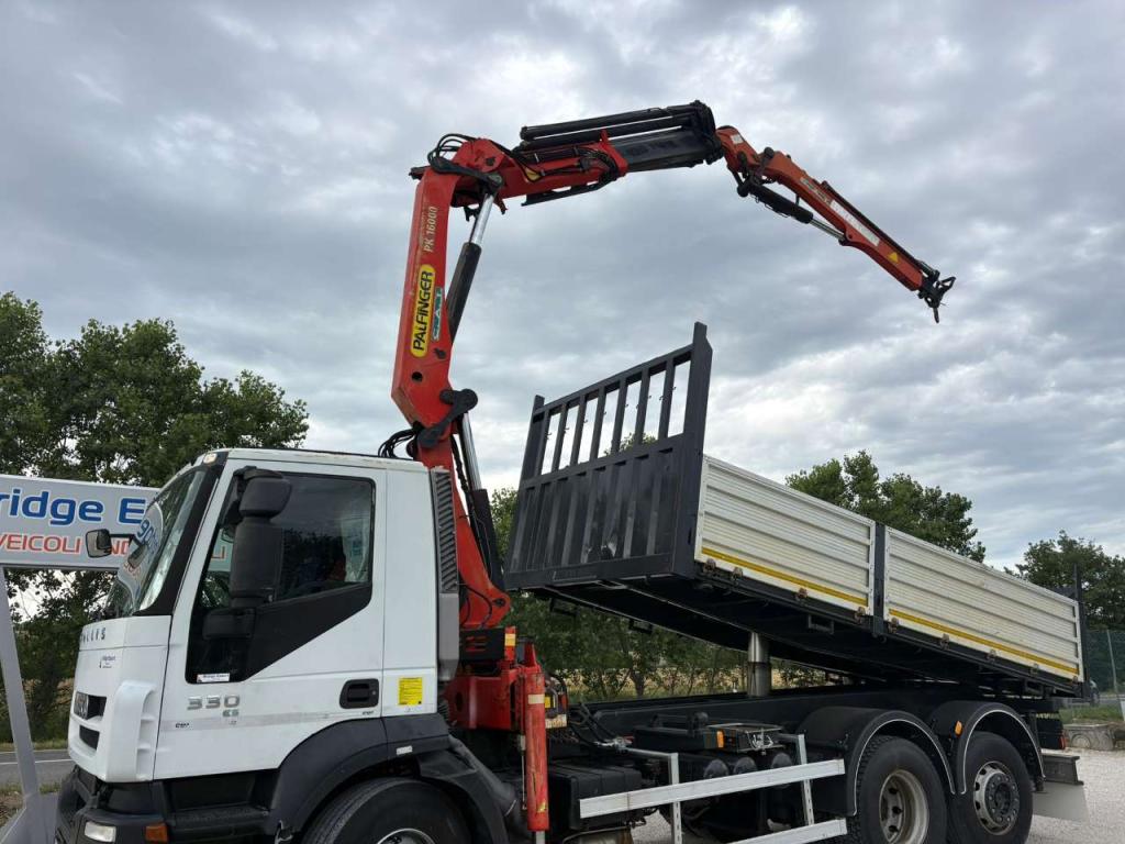 Iveco STRALIS 330 euro 5 ribaltabile GRU PALFINGER Foto 4