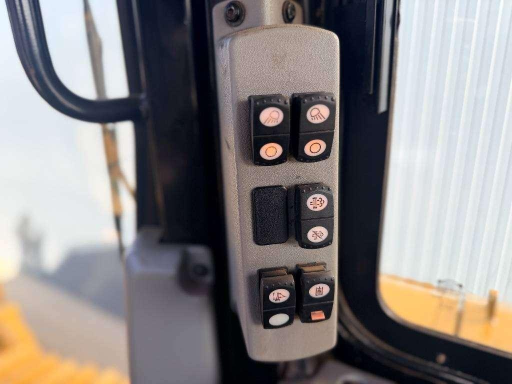 Caterpillar D6T XL Foto 8