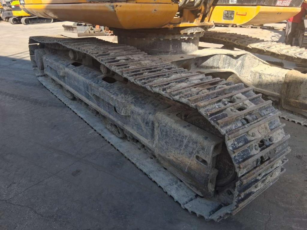 JCB JS 220 Foto 11