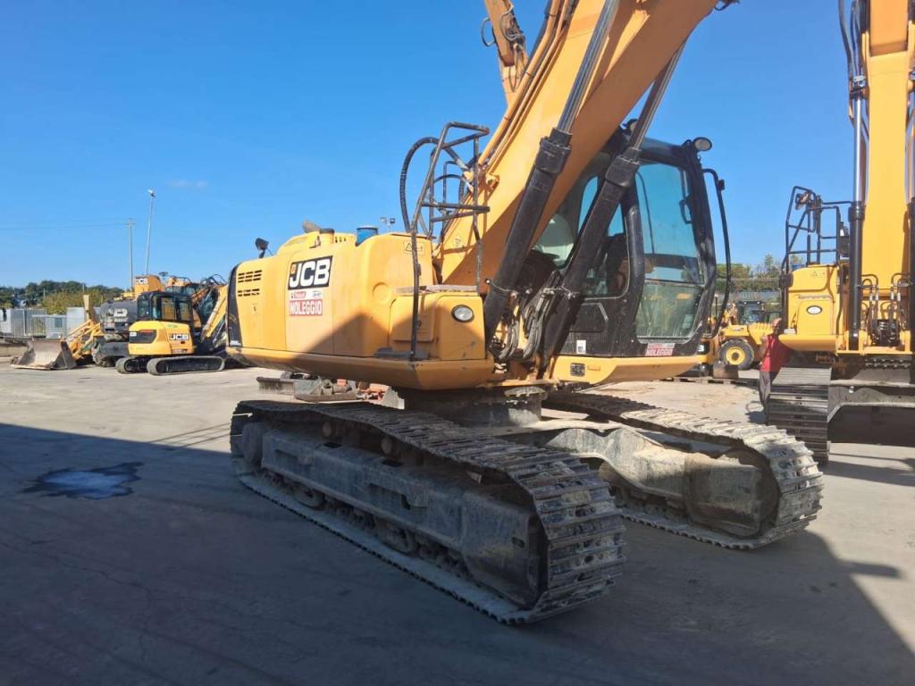 JCB JS 220 Foto 12