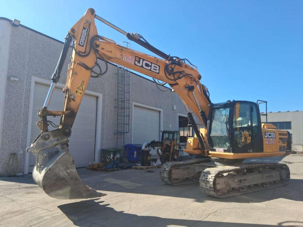 JCB JS 220 Foto 6