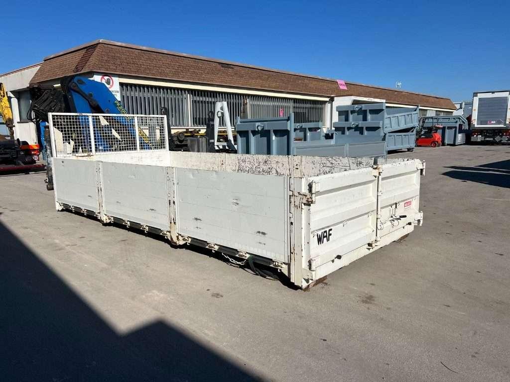 CONTAINER SCARRABILE A PIANALE CON SPONDE E GRU Foto 5