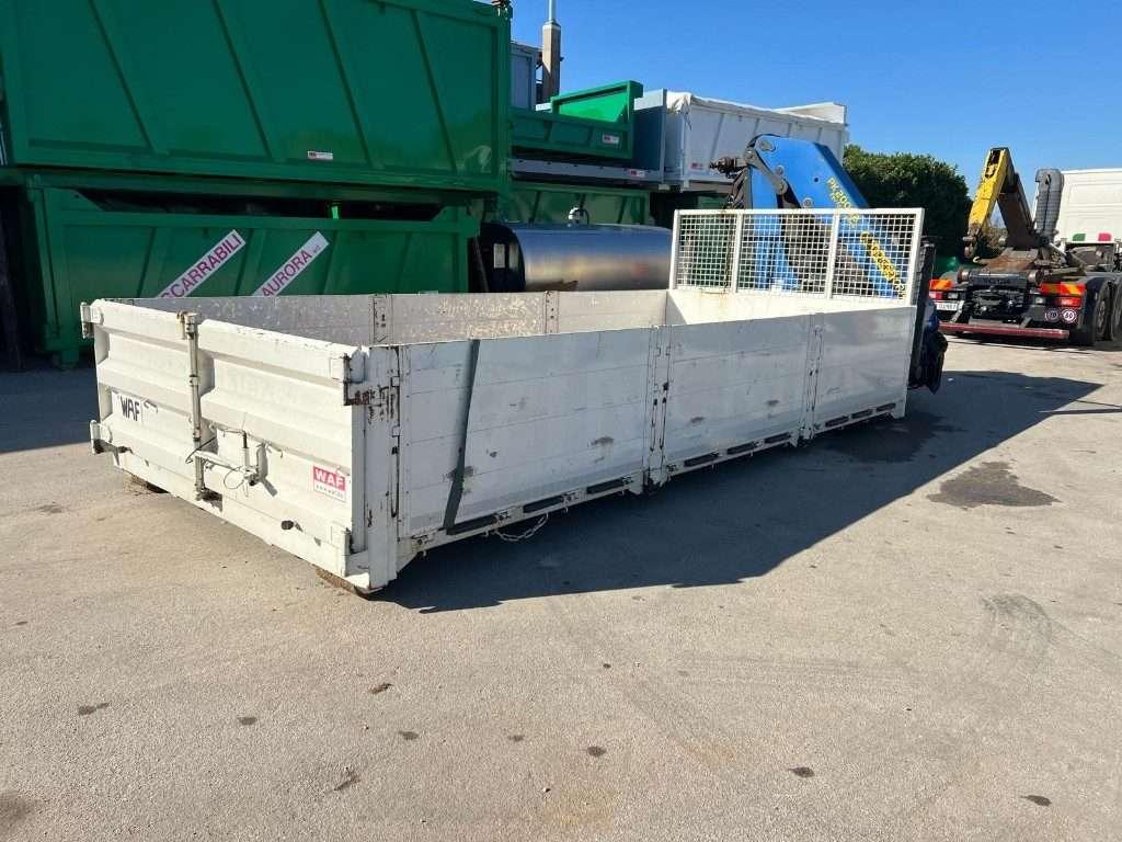 CONTAINER SCARRABILE A PIANALE CON SPONDE E GRU Foto 6