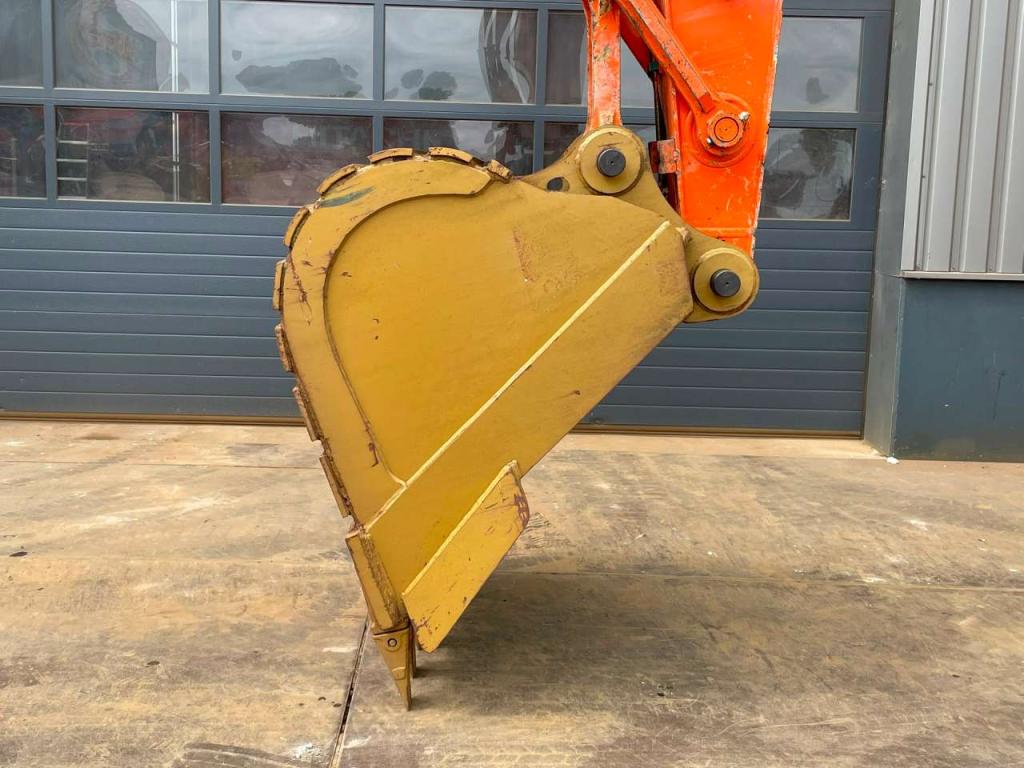 Hitachi ZX210LC-6 Foto 9
