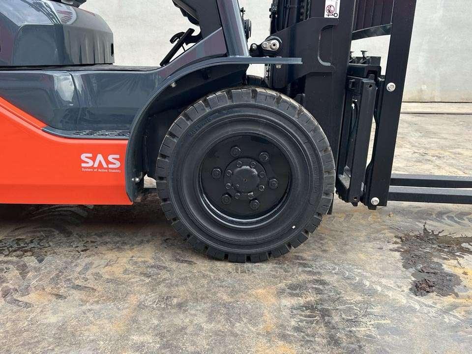 Toyota 52-8FDF30 Foto 6