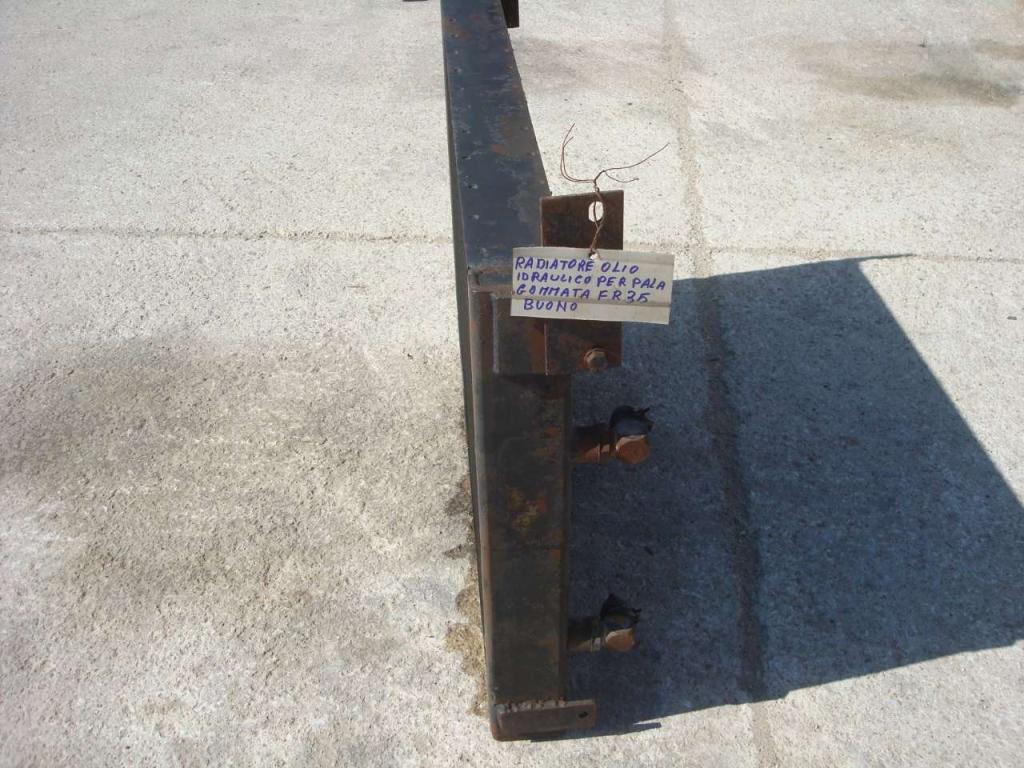 Radiatore olio idraulico per Fiat Allis FR35 Foto 4