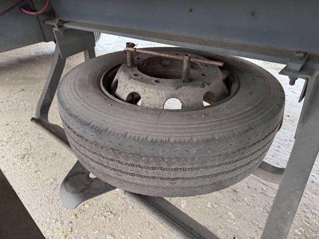 Fruehauf ONCRK 32-220 A - Taillift / Forced Steering Foto 9
