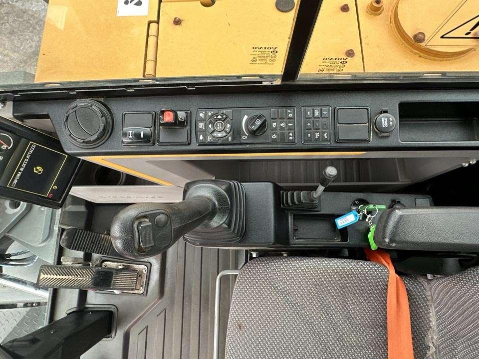 Volvo EW60E 4X4 Foto 16