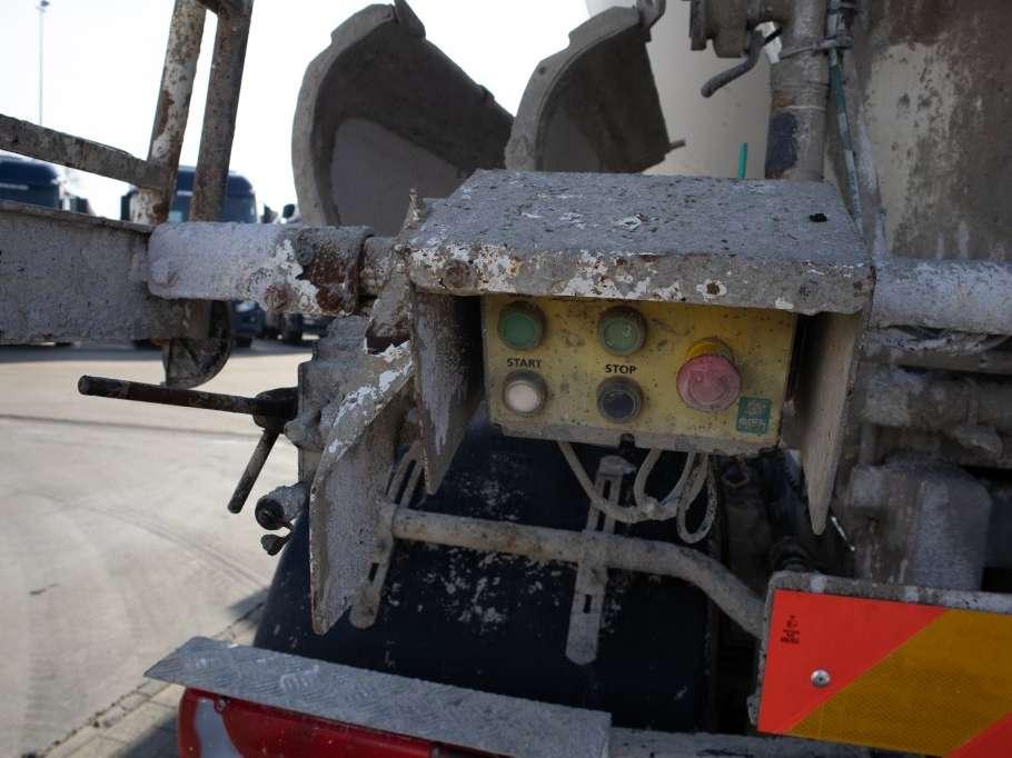 Man TGS 36.360BB+MIXER 9M³ Foto 12