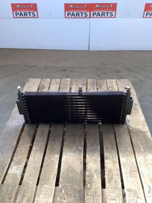 Radiatore olio idraulico per Caterpillar 924G Foto 1