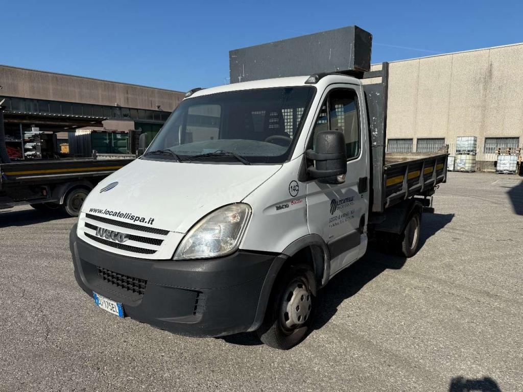 Iveco DAILT 35E4 Foto 1
