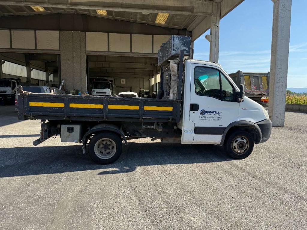 Iveco DAILT 35E4 Foto 7