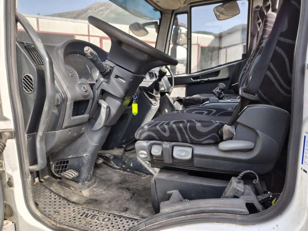 Iveco EUROCARGO CUBE 80E22P Foto 7