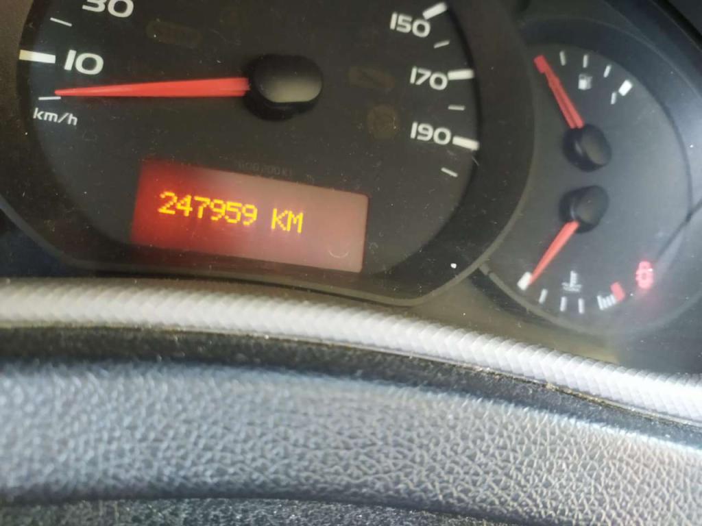 Nissan NV400 Foto 8