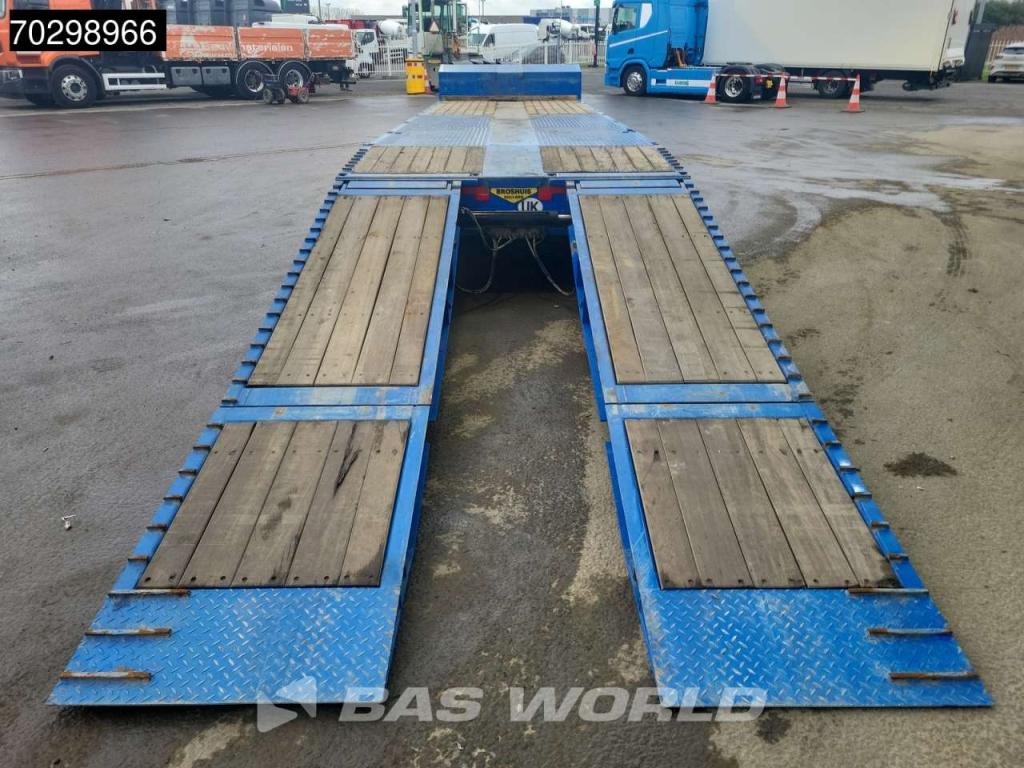 Broshuis 3ASD-18-30/0 Lift + Steering Axle Hydraulic Ramps Foto 9
