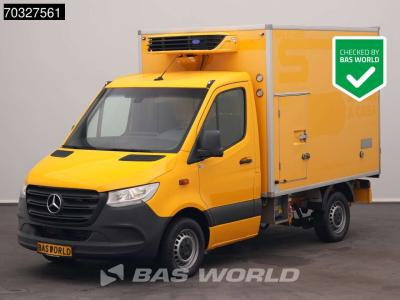Mercedes Sprinter 314 CDI Bakwagen Gekoeld Vriezer Automaat Carrier Xarios 300 230V Stekker Achterdeuren Air in vendita da BAS World B.V.