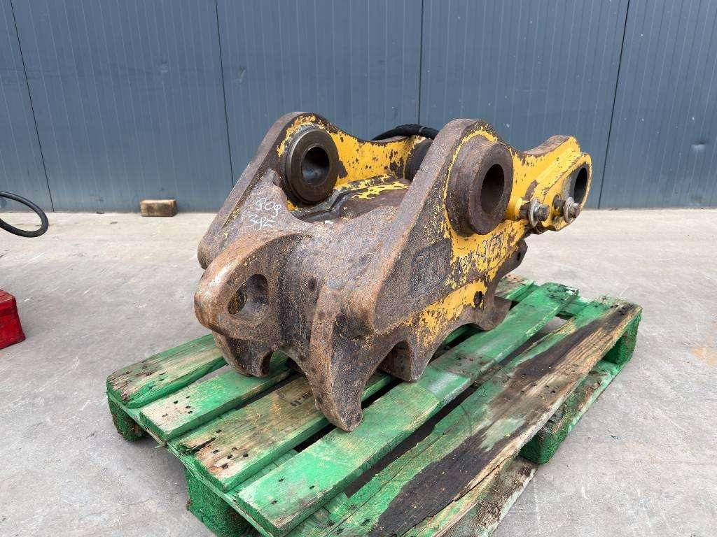 Miller Caterpillar 325 / 329 / 330 Geith Foto 1