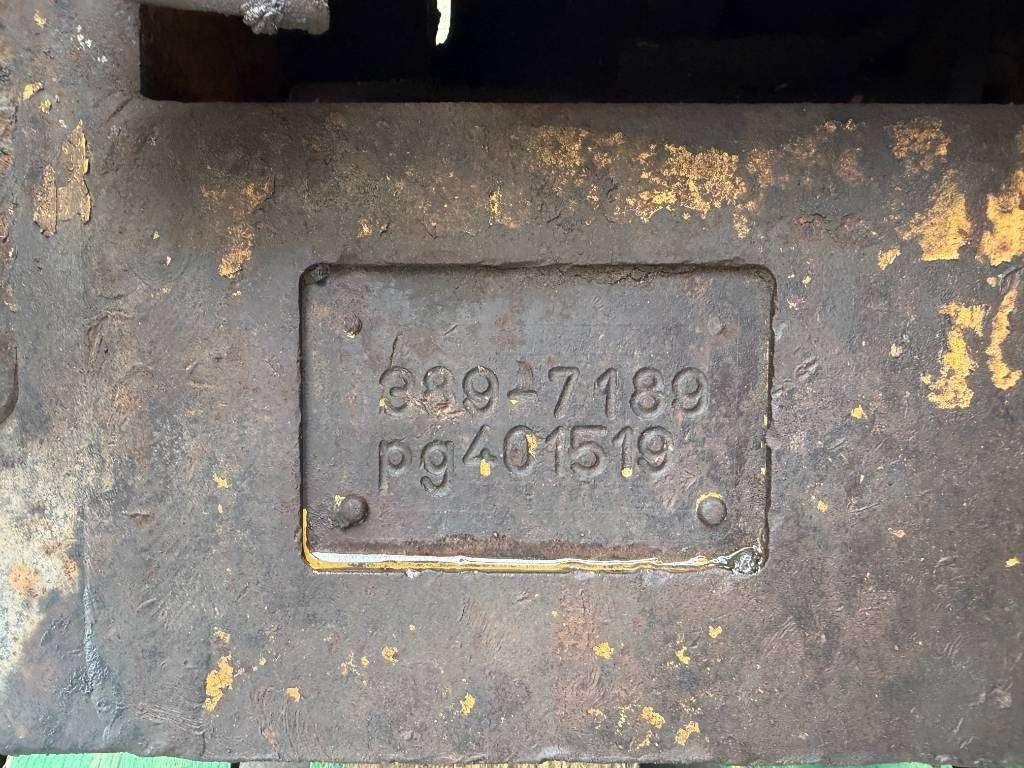Miller Caterpillar 325 / 329 / 330 Geith Foto 11