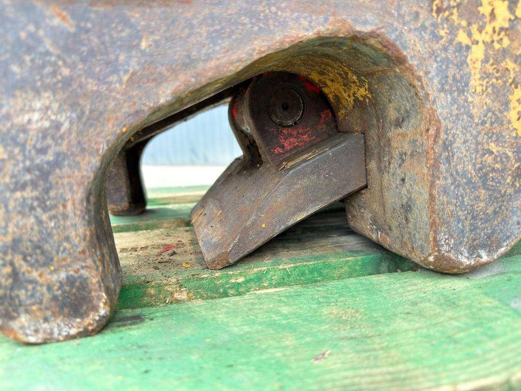 Miller Caterpillar 325 / 329 / 330 Geith Foto 9
