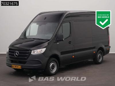 Mercedes-Benz Sprinter 317 CDI Automaat L2H2 170PK Airco Camera Parkeersensoren MBUX CarPlay Euro6 L2 A/C in vendita da BAS World B.V.