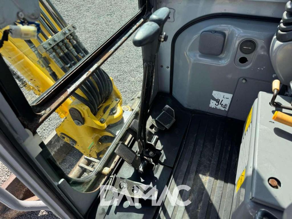 New Holland E35.2SR Foto 9