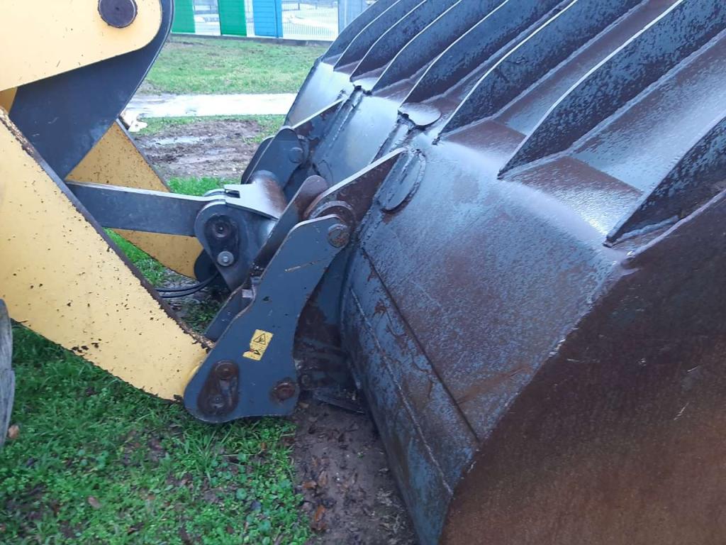 New Holland W190C Foto 4