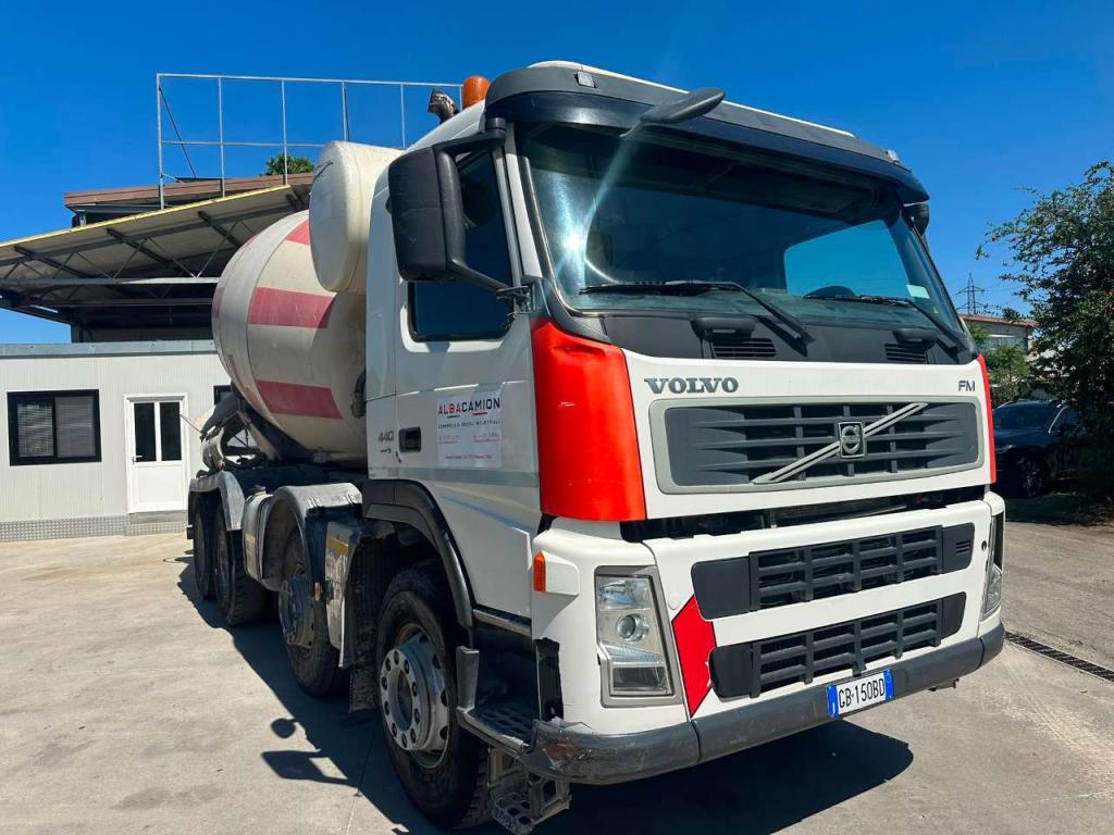 Volvo FM 12 440 Foto 2