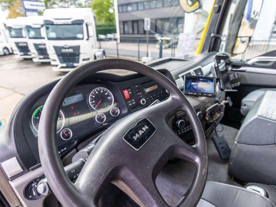 Man TGS 37.360 BB - LIEBHERR 10M3 Foto 19