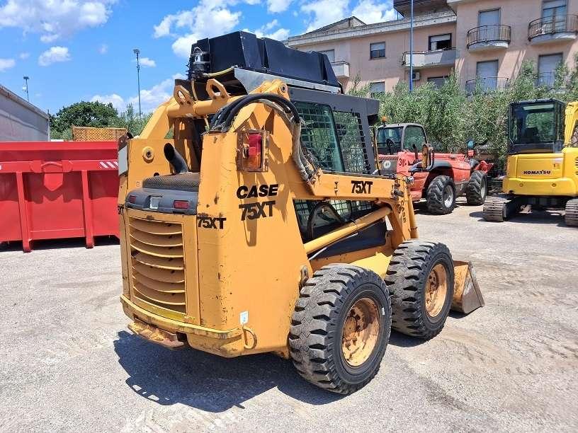 Case 75XT Foto 2